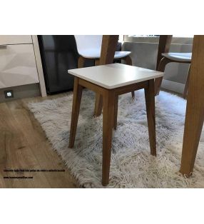 taburete-cocina-madera-pequeño