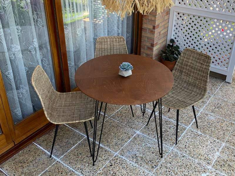 mesa-redonda-terraza-pequeña