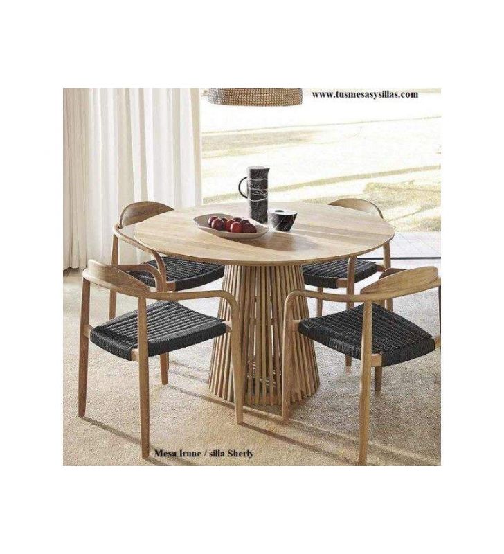 Chaise Nina en bois et accoudoirs pour terrasse extérieure ou intérieure.  - 1