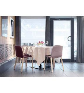 Silla Jantzi en madera maciza de roble para comedor con un estilo contemporáneo.  - 7