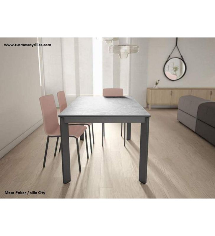 table-salon-dekton-pieds-en-métal