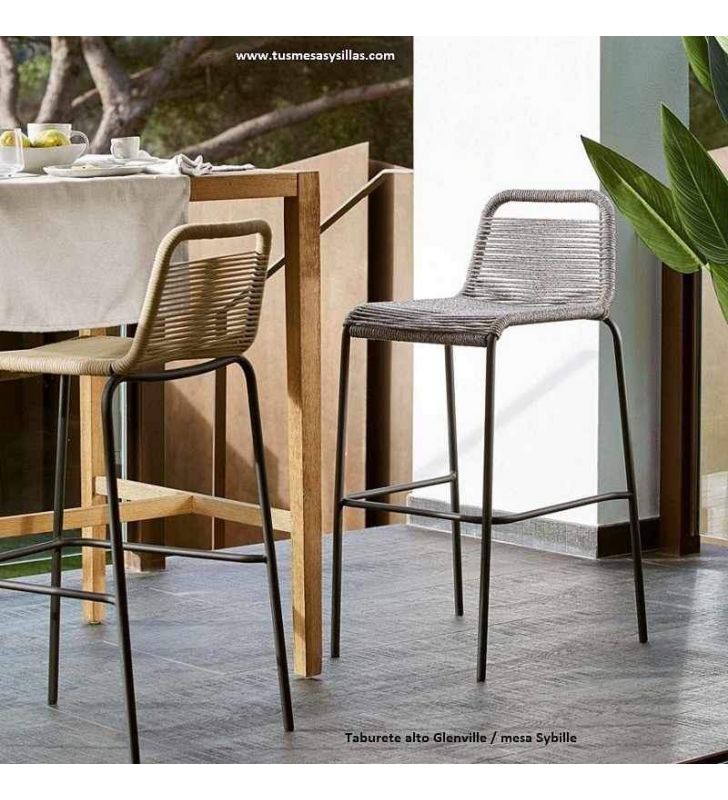 tabourets-hauts-avec-dossier-confortable