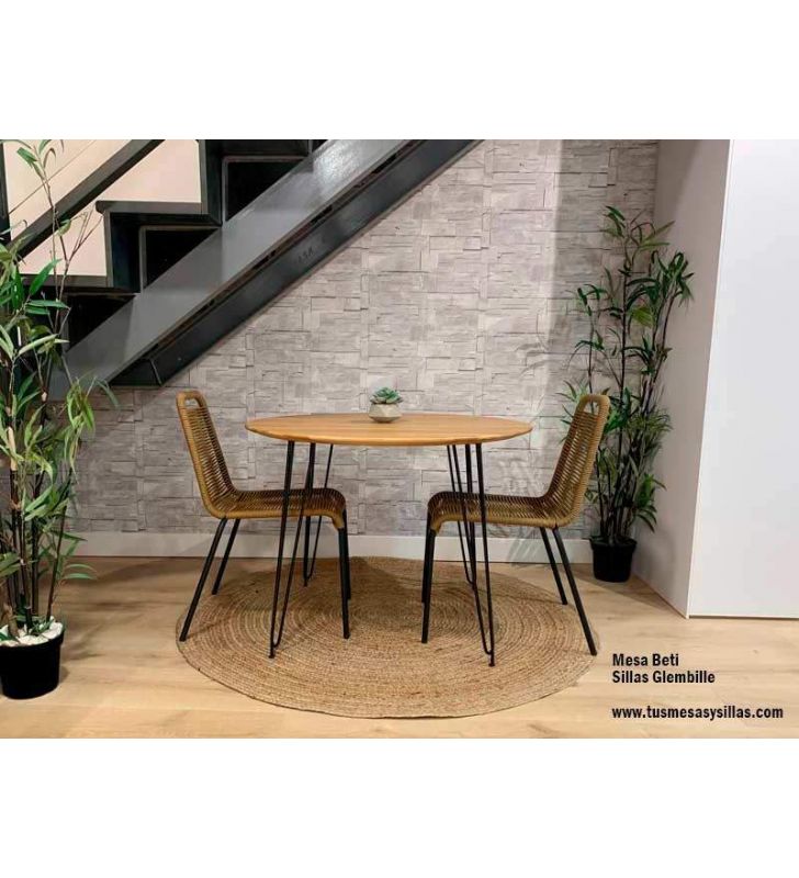 Table ronde Beti avec plateau en chêne massif de style vintage  - 3