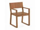 Chaise de terrasse avec accoudoirs Emili en bois bon marché et en stock  - 2