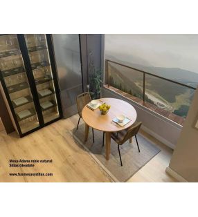 Mesas redondas extensibles en roble natural