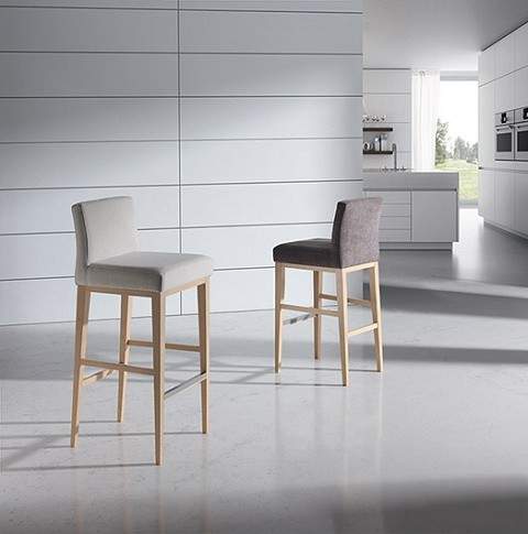 Taburete alto Andromeda 570