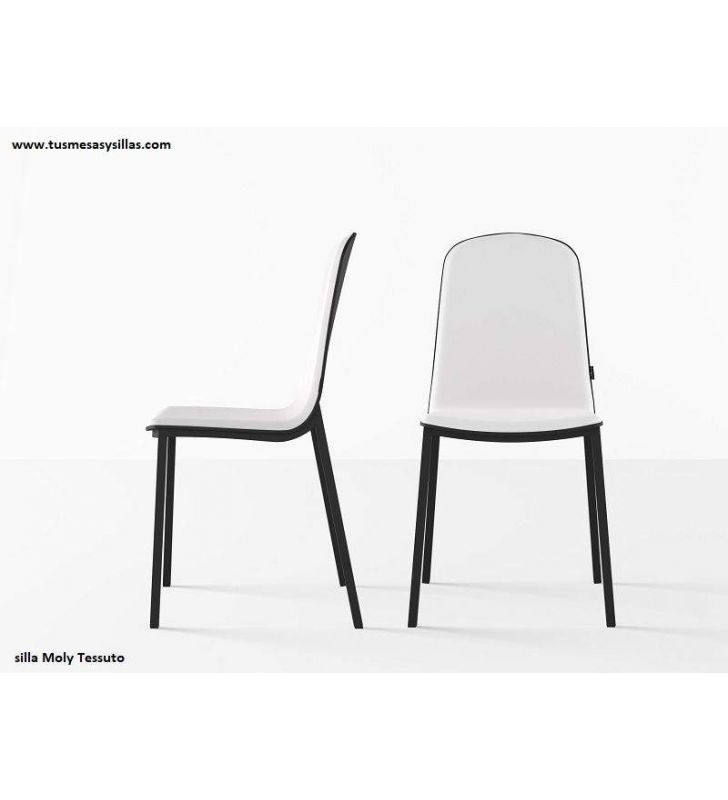 chaises-blanc-noir-modernes