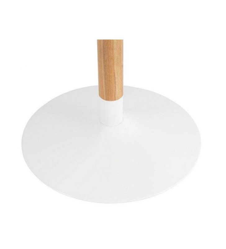 socle blanc et socle en bois