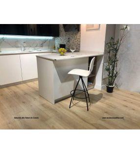 Totem-taburete-alto-estrecho