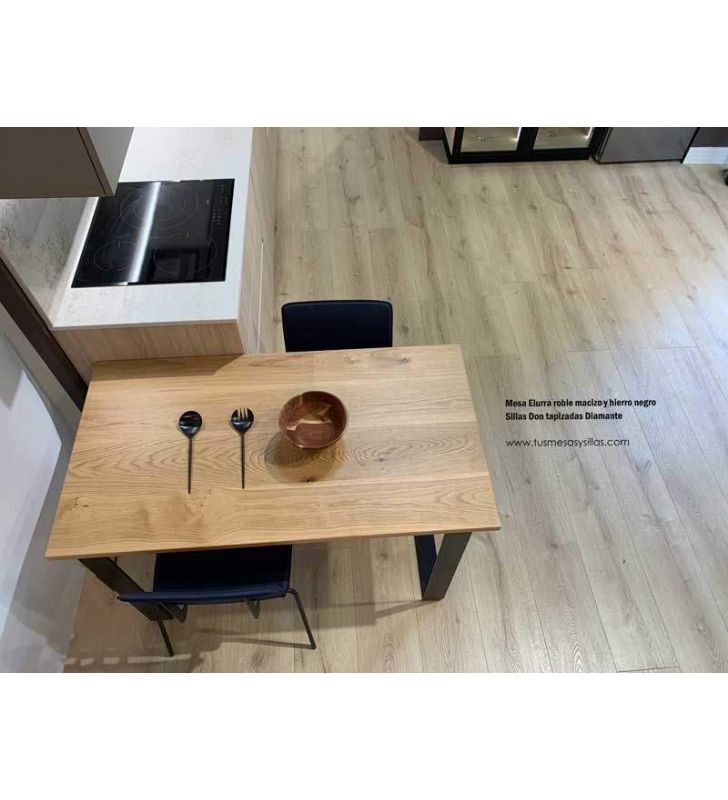 Table Elurra avec bois de chêne ou de hêtre massif et pieds en métal  - 1