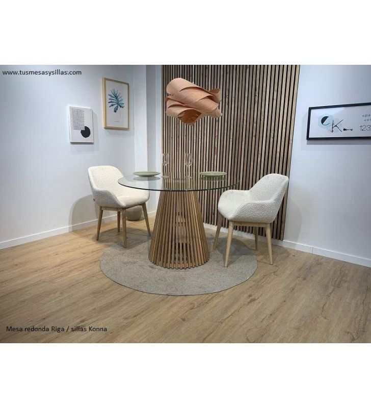 Table ronde Riga avec plateau en verre transparent et pied en chêne  - 3