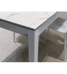 Table haute extensible Flora avec plateau en Silestone et pieds en métal  - 3