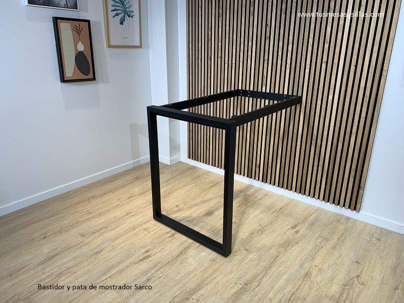 Cadre Sarco pour table haute ou comptoir de cuisine fixé au mur.  - 1