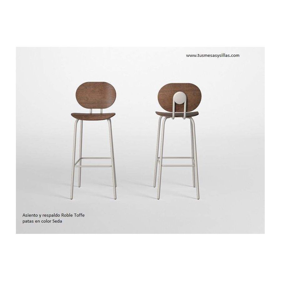 Tabouret haut en bois Hari Tabouret haut en bois Hari