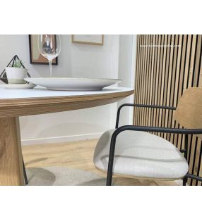 Petite table ronde Alantra avec base centrale en bois - 9