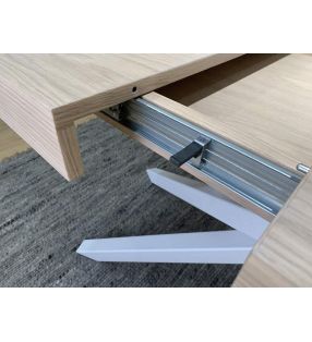 table-pieds-croises-extensible