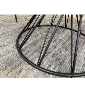 pie-redondo-metalico-mesa