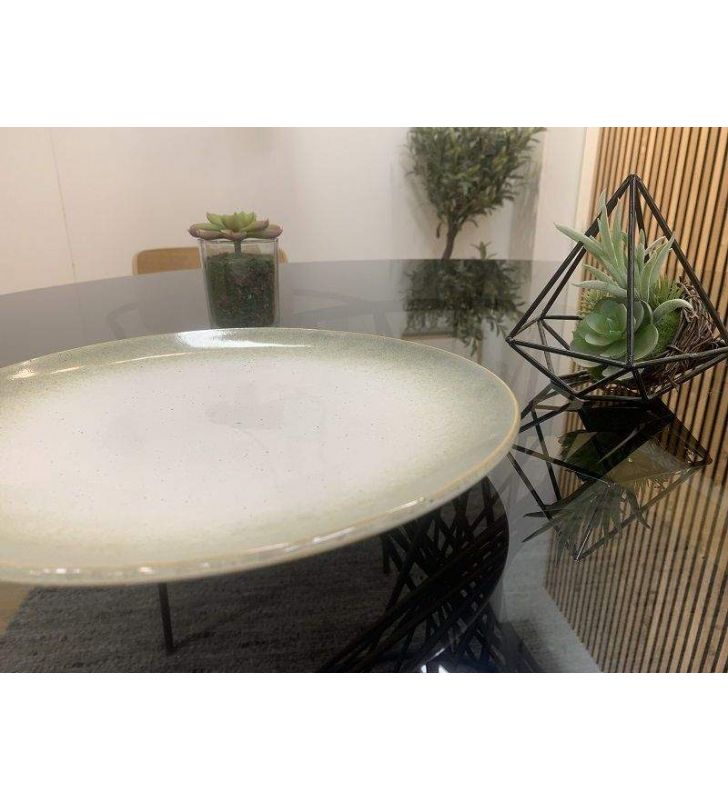 tables-de-salle-a-manger-rondes-en-verre-fume
