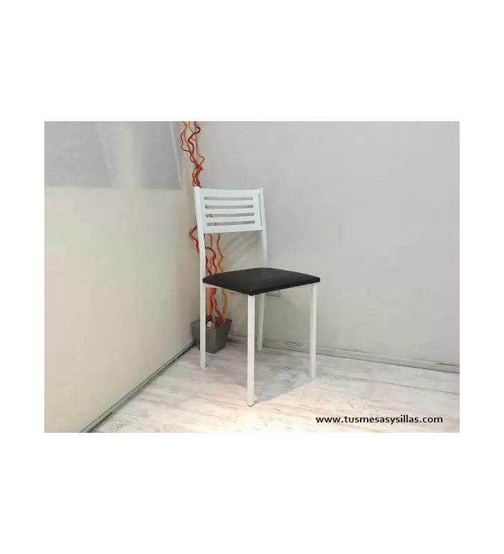 Chaise de cuisine rembourrée bon marché pour les maisons avec des animaux domestiques et antibactérienne  - 7