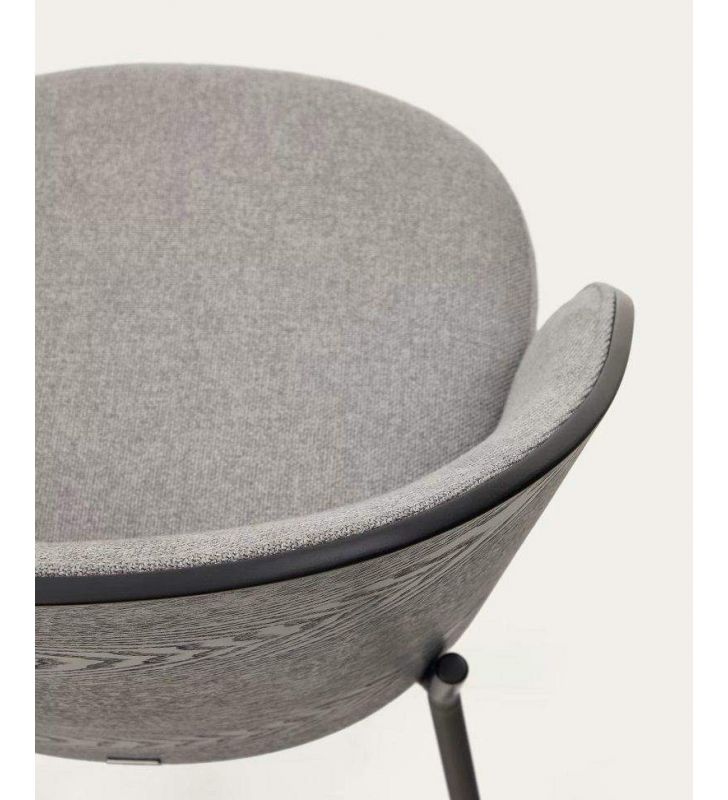 Sillas de comedor envolventes Eamy con respaldo de madera.  - 14