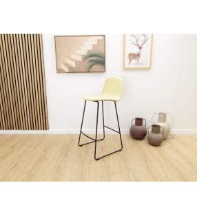 tabourets-comptoir-petite-etable