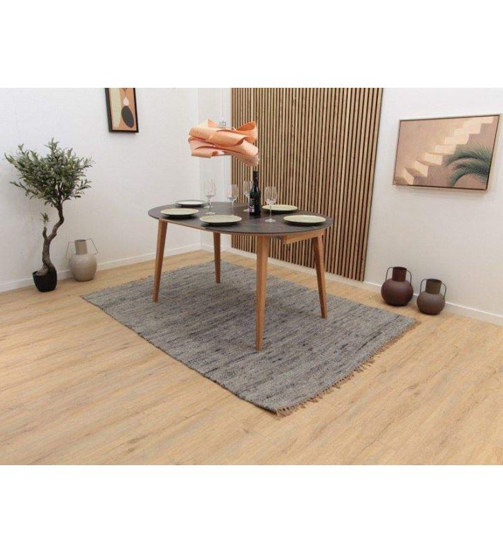 table-extensible-de-style-nordique