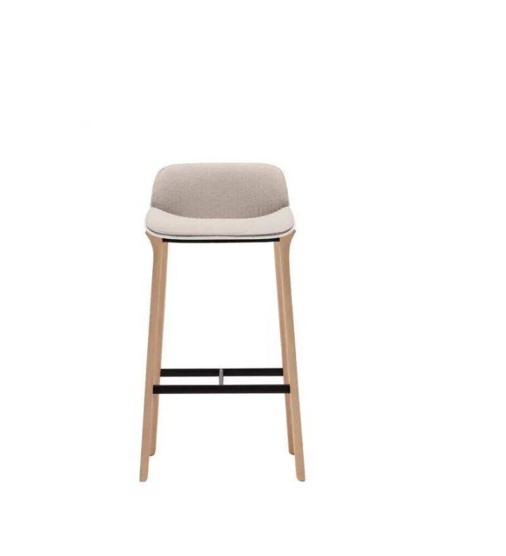 tabourets-de-comptoir-en-noyer-Andreu-World