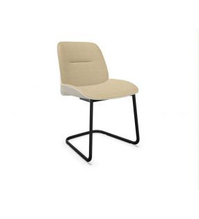 chaise-noyer-pieds-metal