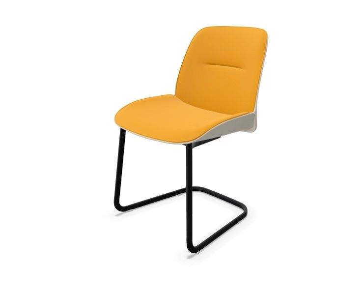 chaises-couleur-noyer-moutarde