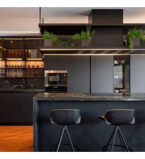 tabourets-hauts-noir-moutarde