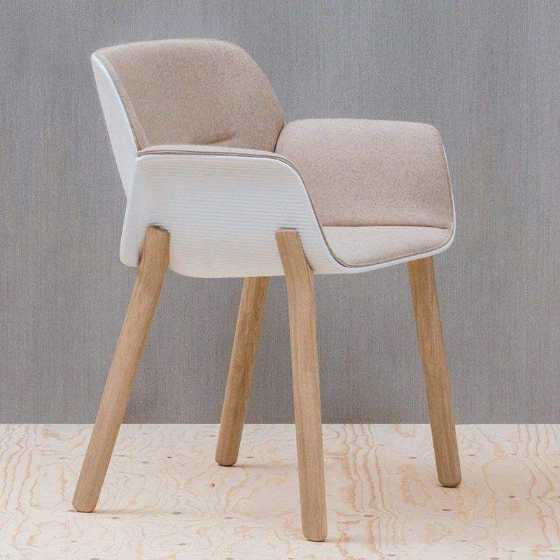 silla-Nuez-madera-brazos