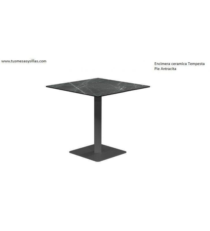 Table carrée Ibero Cancio avec plateau en céramique et pied central  - 5