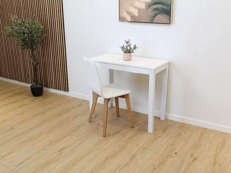 table-de-cuisine-etroite-blanche