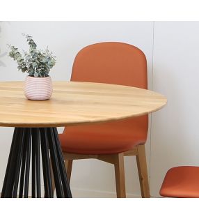 table-ronde-en-bois-solide