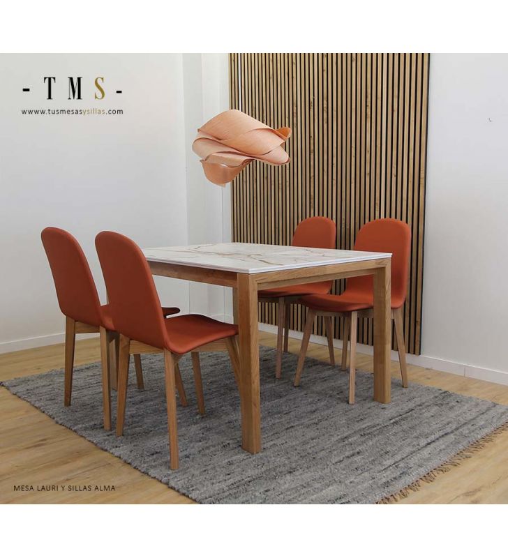 Table de cuisine ou à manger extensible, comptoir Dekton et pieds en bois