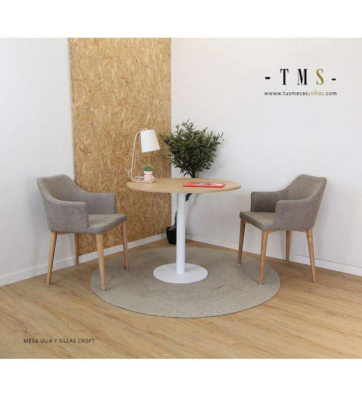 petite-table-en-bois-et-pied-central-blanc