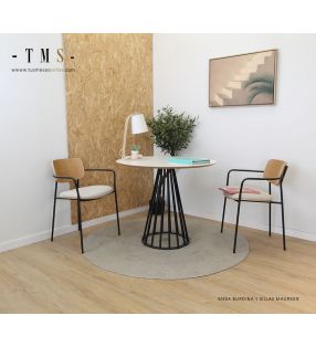 petite-table-pour-coin-lecture