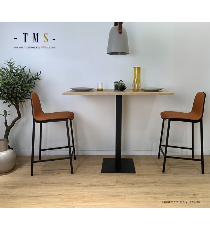 tabourets-hauts-avec-dossier