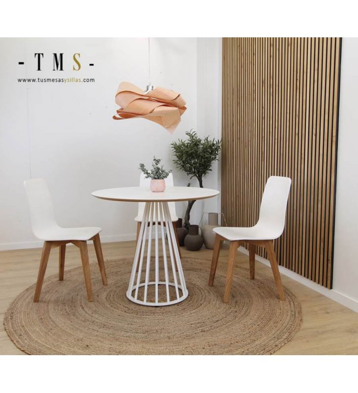 table ronde-petit-salon