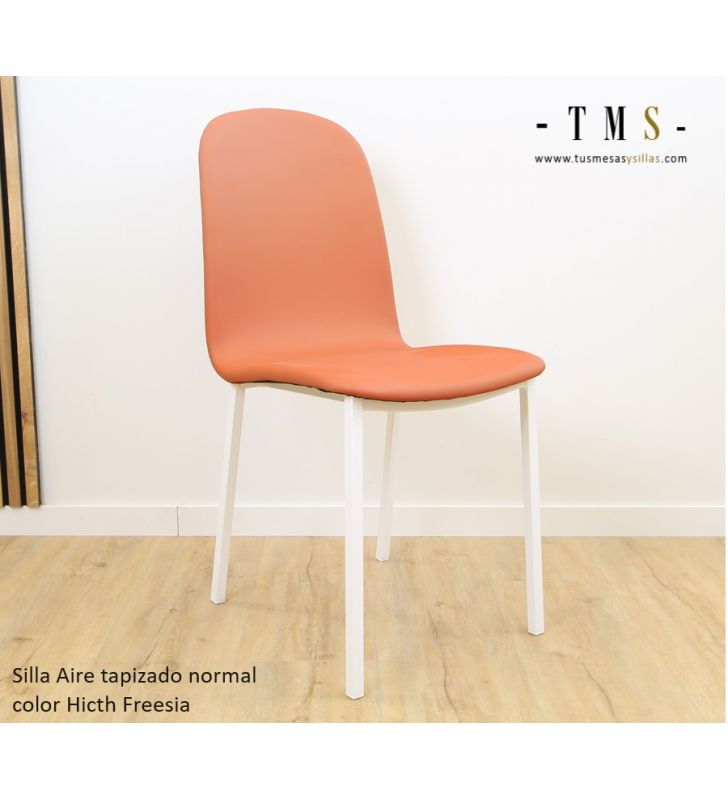 chaises-modernes-espaces-ouverts