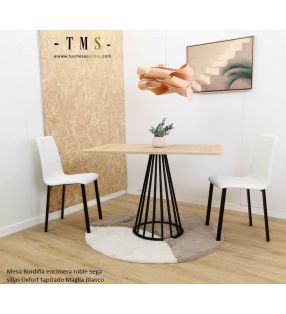 ensemble-table-chaises-de-style-nordique