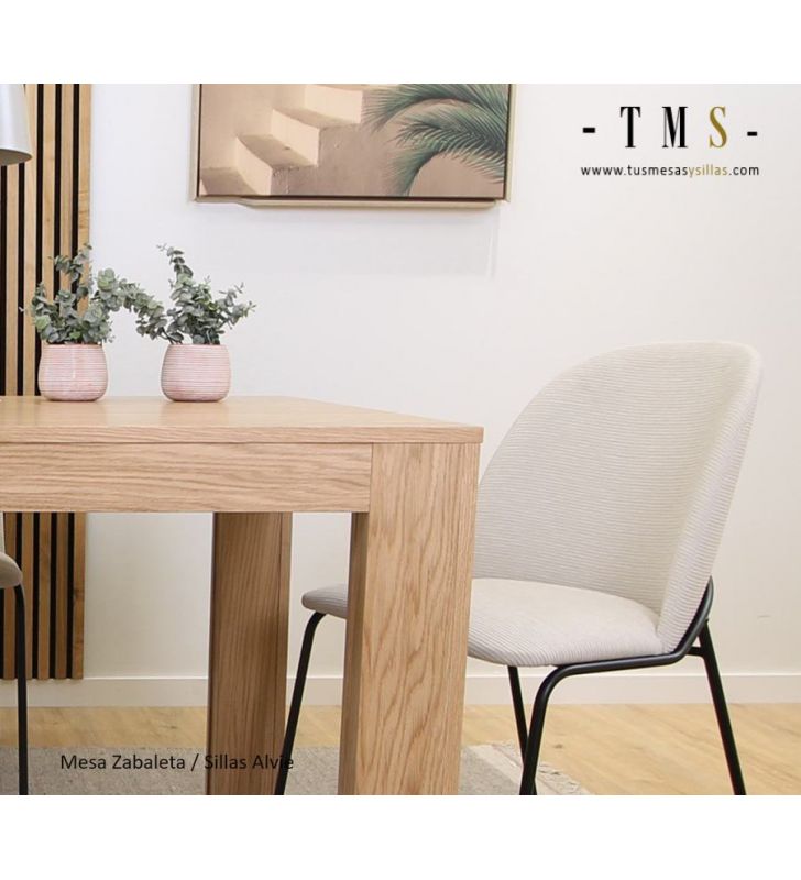 Tables-de-cuisine-américaine-chêne-clair