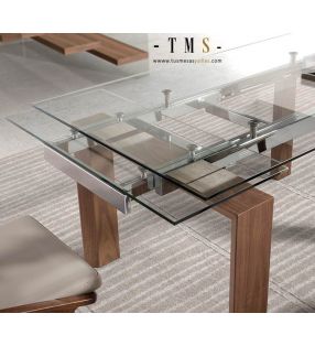 table-à-manger-verre-transparent