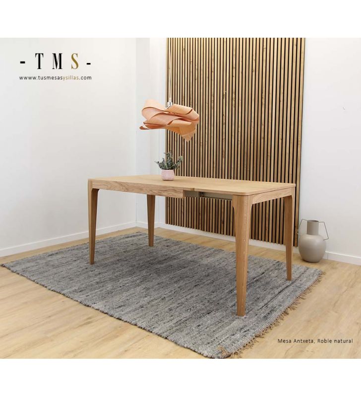 Mesa-extensible-hasta-3m-de-roble-natural [Foto real]