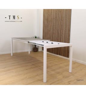mesa-con-2-extensiones-de-40cm-cada-una