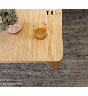 Détail-de-la-table-avec-coins-arrondis-de-3cm-de-rayon