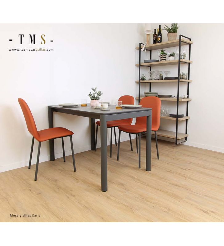 chaise-à-pieds-ronds-pour-espaces-ouverts