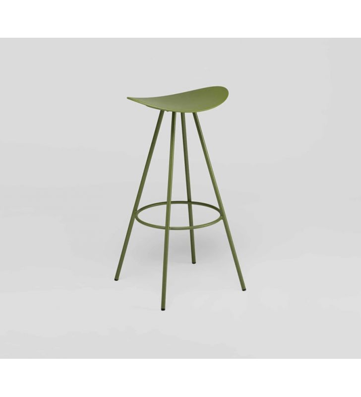 Taburetes-ligeros-mostrador-cocina