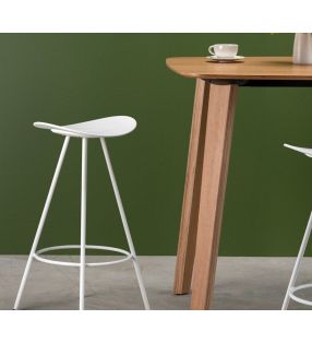taburetes-altos-Coma-Enea