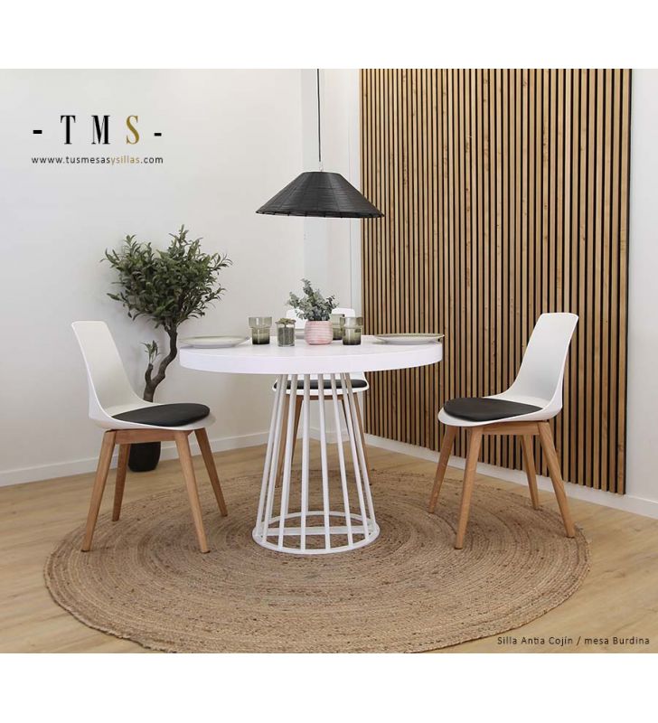 chaise-pour-cuisine-ou-salle-à-manger-en-différentes-couleurs